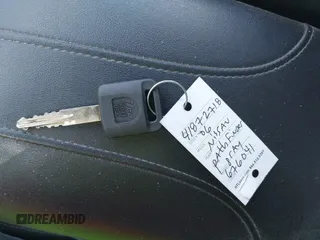 2006 Nissan Pathfinder SE z VIN 5N1AR18U26C676041, wystawiony jako IAAI lot #41872718 z przebiegiem 254 585 mil mil oraz . Historia ofert i sprzedaży dostępna na DreamBid. Obrazek 11.