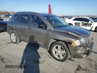 2008 Jeep Compass Sport with VIN 1J8FT47088D747146, listed as a Copart auction lot 85586414 with 286,169 mi miles and Salvage Title. Bid and sale history available at carsss.com. Image 4.