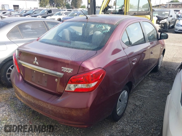 2017 Mitsubishi Mirage ES z VIN ML32F3FJ2HHF05064, wystawiony jako IAAI lot #42249561 z przebiegiem 47 370 mil mil oraz . Historia ofert i sprzedaży dostępna na DreamBid. Obrazek 4.