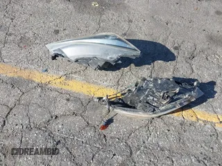 2019 Toyota Yaris L с VIN 3MYDLBYVXKY515604, выставлен на аукционе IAAI как лот 41693398 с пробегом 81 797 миль миль и . История ставок и продаж доступна на DreamBid. Изображение 11.