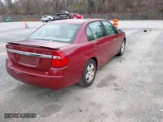 2005 Chevrolet Malibu LT with VIN 1G1ZU548X5F149568, listed as a IAAI auction lot 40870279 with 237,623 mi miles. Bid and sale history available at carsss.com. Image 4.