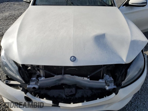 2017 Mercedes-Benz C 300 z VIN 55SWF4JBXHU196024, wystawiony jako Copart lot #42220035 z przebiegiem 95 899 mil mil oraz Szkoda całkowita • Salvage title. Historia ofert i sprzedaży dostępna na DreamBid. Obrazek 12.