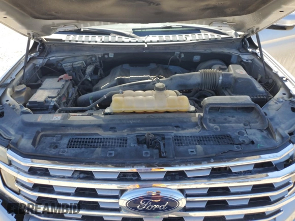 2018 Ford Expedition Limited with VIN 1FMJU1KT4JEA11556, listed as a Copart auction lot 48713775 with 164,805 mi miles and Clean Title. Bid and sale history available at carsss.com. Image 12.