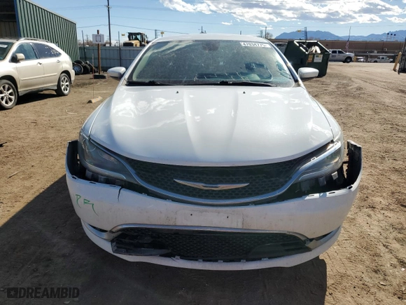 2015 Chrysler 200 C with VIN 1C3CCCCG3FN519199, listed as a Copart auction lot 47034775 with 127,913 mi miles and Salvage Title. Bid and sale history available at carsss.com. Image 5.
