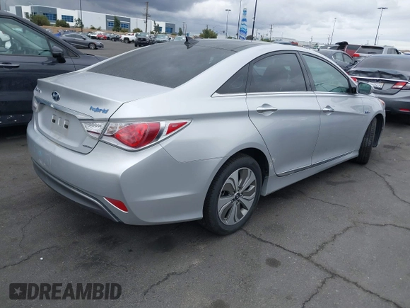 2014 Hyundai Sonata Limited with VIN KMHEC4A44EA106969, listed as a IAAI auction lot 42061351 with 25,795 mi miles and . Bid and sale history available at carsss.com. Image 4.