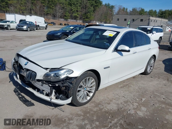 2015 BMW 5 Series 528i xDrive with VIN WBA5A7C52FD622472, listed as a IAAI auction lot 41999000 with 106,602 mi miles and . Bid and sale history available at carsss.com. Image 18.