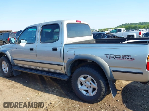 2001 Toyota Tacoma PreRunner z VIN 5TEGN92N41Z768370, wystawiony jako IAAI lot #42228571 z przebiegiem 172 317 mil mil oraz . Historia ofert i sprzedaży dostępna na DreamBid. Obrazek 15.