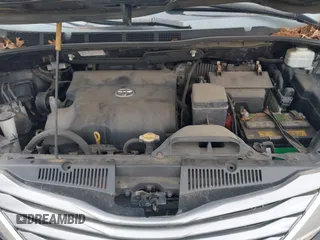 2012 Toyota Sienna XLE AAS with VIN 5TDYK3DC3CS255214, listed as a IAAI auction lot 42390803 with 113,425 mi miles and . Bid and sale history available at DreamBid. Image 10.