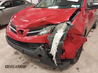 2015 Toyota RAV4 LE z VIN 2T3BFREV4FW300404, wystawiony jako IAAI lot #42324611 z przebiegiem 114 593 mil mil oraz . Historia ofert i sprzedaży dostępna na DreamBid. Obrazek 6.