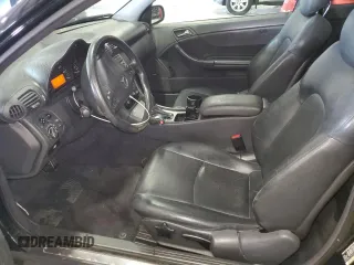 2002 Mercedes-Benz C 230/260/280/320 с VIN WDBRN47J42A315779, выставлен на аукционе Copart как лот 61552045 с пробегом Не указан миль и На запчасти • Non repairable. История ставок и продаж доступна на DreamBid. Изображение 7.