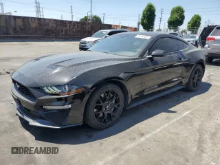 2018 Ford Mustang EcoBoost z VIN 1FA6P8THXJ5114474, wystawiony jako Copart lot #59104405 z przebiegiem 54 220 mil mil oraz Szkoda całkowita • Salvage title. Historia ofert i sprzedaży dostępna na DreamBid. Obrazek 1.