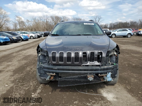 2018 Jeep Cherokee Trailhawk with VIN 1C4PJMBB0JD561309, listed as a Copart auction lot 51487065 with 105,138 mi miles and Salvage title. Bid and sale history available at DreamBid. Image 5.