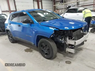 2019 Jeep Compass Sport with VIN 3C4NJCAB6KT649781, listed as a IAAI auction lot 41908611 with 117,479 mi miles and . Bid and sale history available at DreamBid. Image 1.