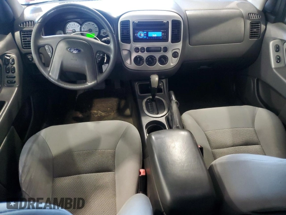 2007 Ford Escape XLT with VIN 1FMYU03Z37KA91342, listed as a Copart auction lot 72622304 with 170,512 mi miles and Salvage Title. Bid and sale history available at carsss.com. Image 8.