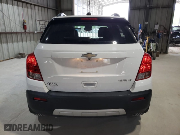 2016 Chevrolet Trax LT z VIN KL7CJLSB0GB666989, wystawiony jako Copart lot #55850675 z przebiegiem 96 539 mil mil oraz Szkoda całkowita • Salvage title. Historia ofert i sprzedaży dostępna na DreamBid. Obrazek 6.
