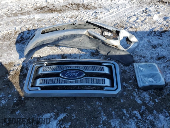 2015 Ford F-250 Lariat with VIN 1FT7W2BT1FED53780, listed as a Copart auction lot 44793675 with 380,408 mi miles and Salvage title. Bid and sale history available at DreamBid. Image 12.