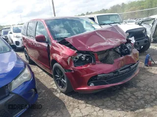 2020 Dodge Grand Caravan GT with VIN 2C4RDGEG8LR213766, listed as a IAAI auction lot 41946015 with 126,224 mi miles and . Bid and sale history available at DreamBid. Image 1.