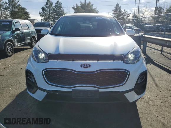 2022 Kia Sportage LX with VIN KNDPMCAC7N7955180, listed as a Copart auction lot 85560064 with 30,781 mi miles and Clean Title. Bid and sale history available at carsss.com. Image 5.