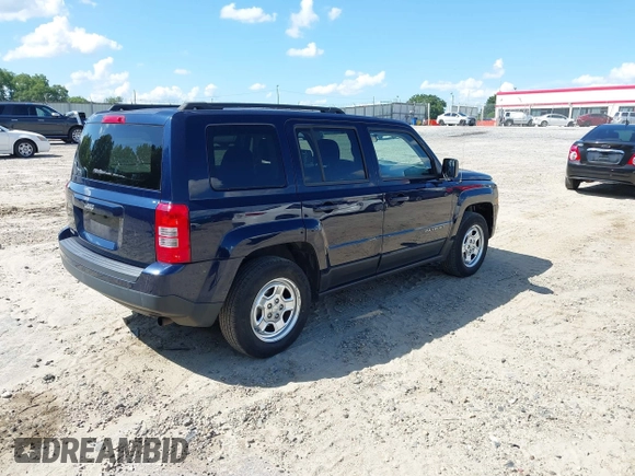 2014 Jeep Patriot Sport with VIN 1C4NJPBA0ED690558, listed as a IAAI auction lot 42780031 with 112,065 mi miles and . Bid and sale history available at DreamBid. Image 4.