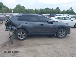 2024 Toyota RAV4 XLE with VIN 2T3P1RFV4RC463790, listed as a IAAI auction lot 42450962 with 22,918 mi miles and . Bid and sale history available at DreamBid. Image 13.
