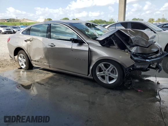 2025 Chevrolet Malibu LT with VIN 1G1ZD5ST8SF107581, listed as a Copart auction lot 50128315 with 10,056 mi miles and Clean Title. Bid and sale history available at DreamBid. Image 4.