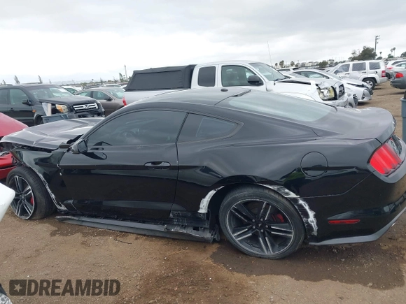 2015 Ford Mustang EcoBoost z VIN 1FA6P8TH6F5370313, wystawiony jako IAAI lot #42206594 z przebiegiem 76 769 mil mil oraz . Historia ofert i sprzedaży dostępna na DreamBid. Obrazek 14.