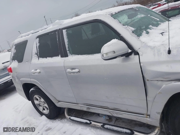 2011 Toyota 4Runner Trail with VIN JTEBU5JR1B5048874, listed as a IAAI auction lot 41332806 with 123,409 mi miles. Bid and sale history available at carsss.com. Image 13.