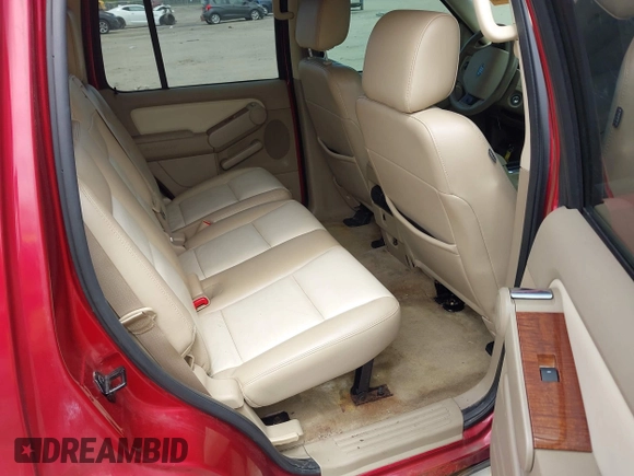 2007 Ford Explorer Eddie Bauer с VIN 1FMEU74E27UA61437, выставлен на аукционе IAAI как лот 42241655 с пробегом 204 711 миль миль и . История ставок и продаж доступна на DreamBid. Изображение 8.