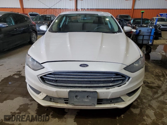 2017 Ford Fusion SE z VIN 3FA6P0H72HR134825, wystawiony jako Copart lot #43822975 z przebiegiem 201 642 mil mil oraz Szkoda całkowita • Salvage title. Historia ofert i sprzedaży dostępna na DreamBid. Obrazek 5.