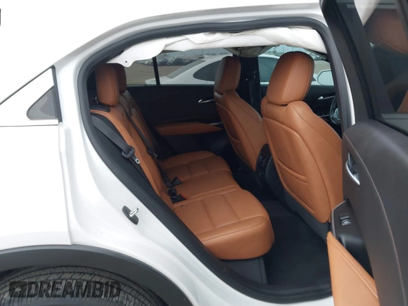 2019 Cadillac XT4 FWD Premium Luxury with VIN 1GYFZCR46KF149823, listed as a IAAI auction lot 41712807 with 43,367 mi miles. Bid and sale history available at carsss.com. Image 8.