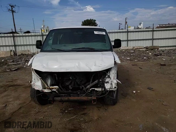 2015 GMC Savana Cargo z VIN 1GTW7FCF2F1904640, wystawiony jako Copart lot #71455204 z przebiegiem 131 854 mil mil oraz Szkoda całkowita • Salvage title. Historia ofert i sprzedaży dostępna na DreamBid. Obrazek 12.