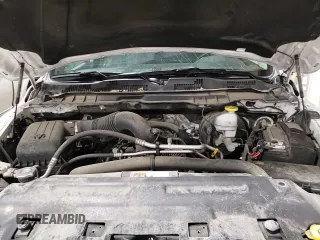 2021 Ram 1500 Tradesman z VIN 1C6RR7KT3MS580178, wystawiony jako Copart lot #80381845 z przebiegiem 82 843 mil mil oraz Szkoda całkowita • Salvage title. Historia ofert i sprzedaży dostępna na DreamBid. Obrazek 13.