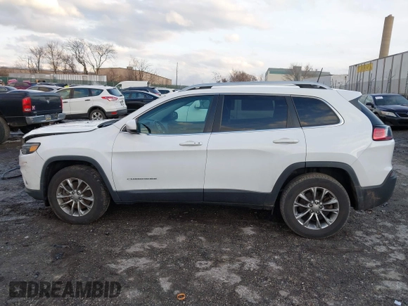 2019 Jeep Cherokee Latitude Plus with VIN 1C4PJMLX2KD254946, listed as a IAAI auction lot 41581777 with 49,748 mi miles. Bid and sale history available at carsss.com. Image 14.