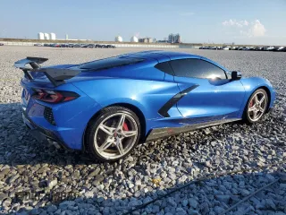 2021 Chevrolet Corvette 2LT with VIN 1G1YB2D4XM5124090, listed as a Copart auction lot 71875884 with 26,749 mi miles and Salvage Title. Bid and sale history available at carsss.com. Image 3.