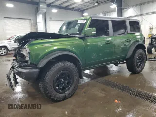 2023 Ford Bronco z VIN 1FMEE5DPXPLB64324, wystawiony jako Copart lot #52914775 z przebiegiem 22 937 mil mil oraz Szkoda całkowita • Salvage title. Historia ofert i sprzedaży dostępna na DreamBid. Obrazek 1.