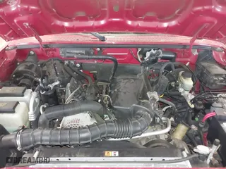 2005 Ford Ranger XL with VIN 1FTYR10U05PA80531, listed as a IAAI auction lot 41822272 with 104,984 mi miles. Bid and sale history available at carsss.com. Image 10.