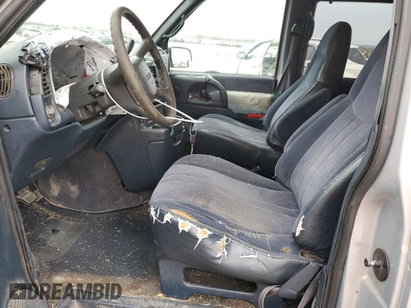 2000 GMC Safari z VIN 1GKDM19W8YB534175, wystawiony jako Copart lot #79751414 z przebiegiem Nie podano mil oraz Szkoda całkowita • Salvage title. Historia ofert i sprzedaży dostępna na DreamBid. Obrazek 7.