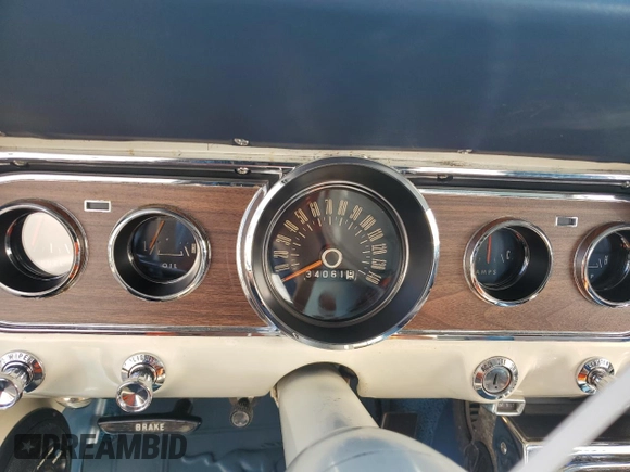 1966 Ford Ocean z VIN 6R07C156236, wystawiony jako Copart lot #75127514 z przebiegiem 34 061 mil mil oraz Szkody całkowita. Historia ofert i sprzedaży dostępna na DreamBid. Obrazek 9.