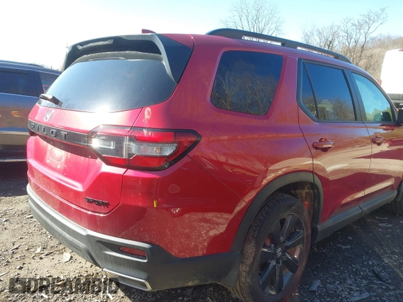 2025 Honda Pilot Sport z VIN 5FNYG1H3XSB008811, wystawiony jako IAAI lot #41842737 z przebiegiem 10 435 mil mil oraz . Historia ofert i sprzedaży dostępna na DreamBid. Obrazek 20.