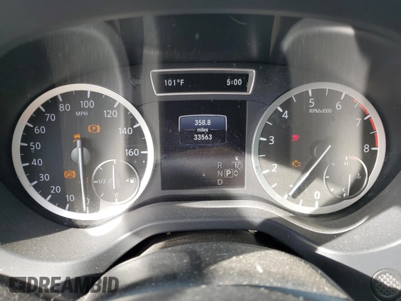 2019 Infiniti QX30 Essential with VIN SJKCH5CP5KA010822, listed as a Copart auction lot 75909634 with 33,563 mi miles and Salvage title. Bid and sale history available at DreamBid. Image 9.
