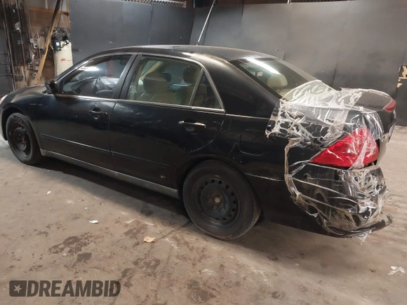 2007 Honda Accord LX with VIN 1HGCM56487A222705, listed as a IAAI auction lot 41046876 with 100,211 mi miles and . Bid and sale history available at DreamBid. Image 3.