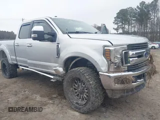 2018 Ford Super Duty F-250 SRW XL with VIN 1FT7W2B6XJEC73803, listed as a IAAI auction lot 41367437 with 77,480 mi miles. Bid and sale history available at carsss.com. Image 1.