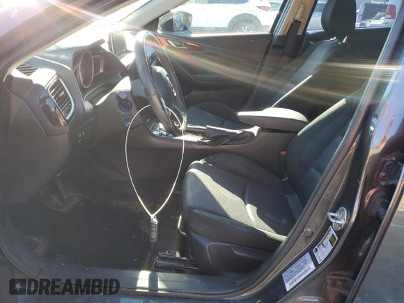 2014 Mazda 3 i Touring with VIN JM1BM1V76E1120332, listed as a Copart auction lot 88705515 with 140,023 mi miles and Salvage Title. Bid and sale history available at DreamBid. Image 7.