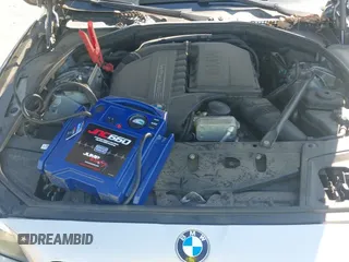 2016 BMW 5 Series 535i xDrive с VIN WBA5B3C55GG260479, выставлен на аукционе IAAI как лот 43064520 с пробегом 121 059 миль миль и . История ставок и продаж доступна на DreamBid. Изображение 20.