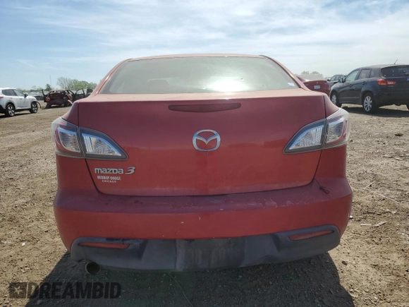 2011 Mazda 3 i Touring z VIN JM1BL1VF8B1473337, wystawiony jako Copart lot #56405565 z przebiegiem Nie podano mil oraz Szkoda całkowita • Salvage title. Historia ofert i sprzedaży dostępna na DreamBid. Obrazek 6.