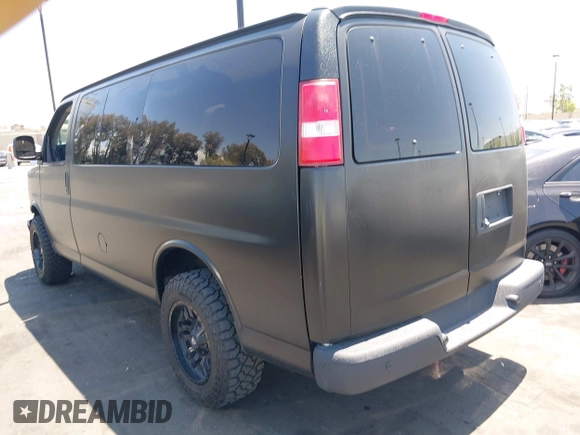 2013 Chevrolet Express Passenger 1LT with VIN 1GAZGYFG0D1193863, listed as a IAAI auction lot 42157138 with 125,958 mi miles and . Bid and sale history available at DreamBid. Image 3.