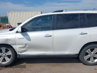 2012 Toyota Highlander Limited with VIN 5TDDK3EH9CS105634, listed as a IAAI auction lot 40194096 with 165,248 mi miles. Bid and sale history available at carsss.com. Image 14.