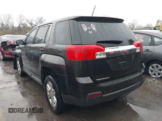 2015 GMC Terrain SLE z VIN 2GKALMEK0F6202046, wystawiony jako IAAI lot #40883680 z przebiegiem 157 787 mil mil oraz . Historia ofert i sprzedaży dostępna na DreamBid. Obrazek 3.