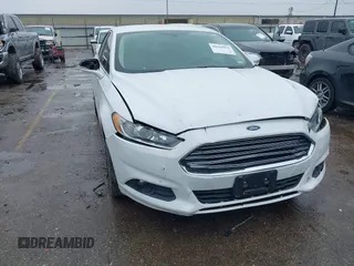 2016 Ford Fusion SE с VIN 3FA6P0HD5GR132698, выставлен на аукционе IAAI как лот 41461975 с пробегом 127 855 миль миль и . История ставок и продаж доступна на DreamBid. Изображение 1.