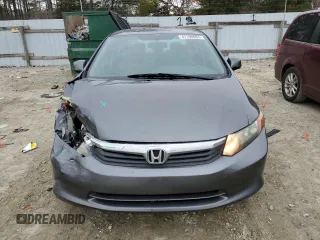 2012 Honda Civic LX z VIN 2HGFB2F59CH312046, wystawiony jako Copart lot #47198965 z przebiegiem 230 415 mil mil oraz Szkoda całkowita • Salvage title. Historia ofert i sprzedaży dostępna na DreamBid. Obrazek 5.
